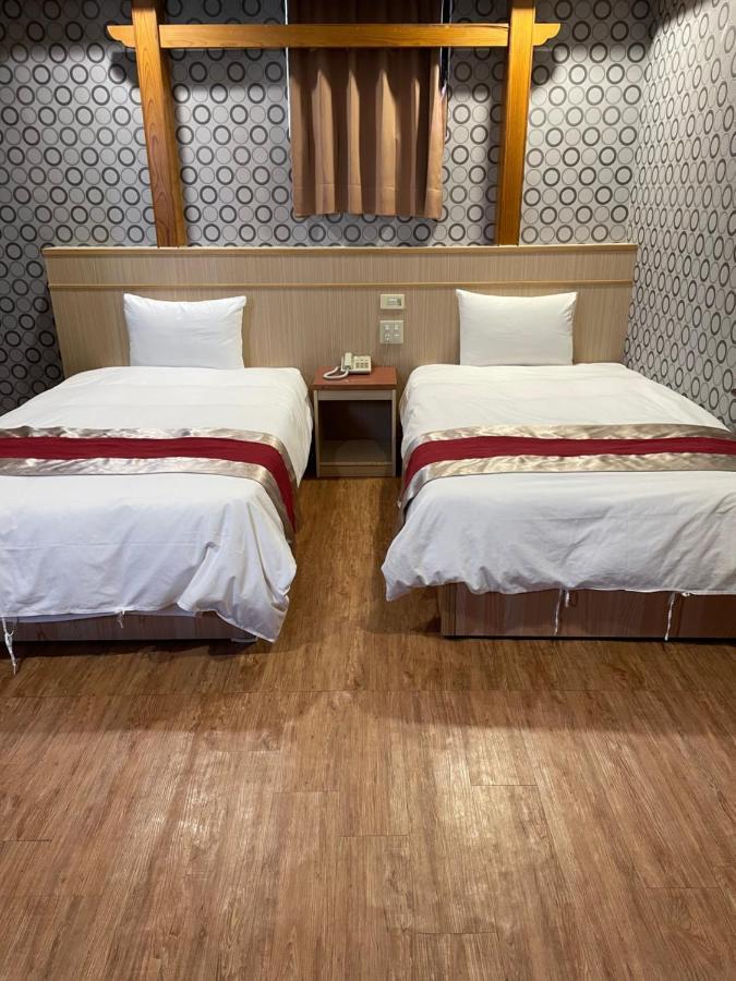 Mei Hua Hotel Kaohsiung Buitenkant foto