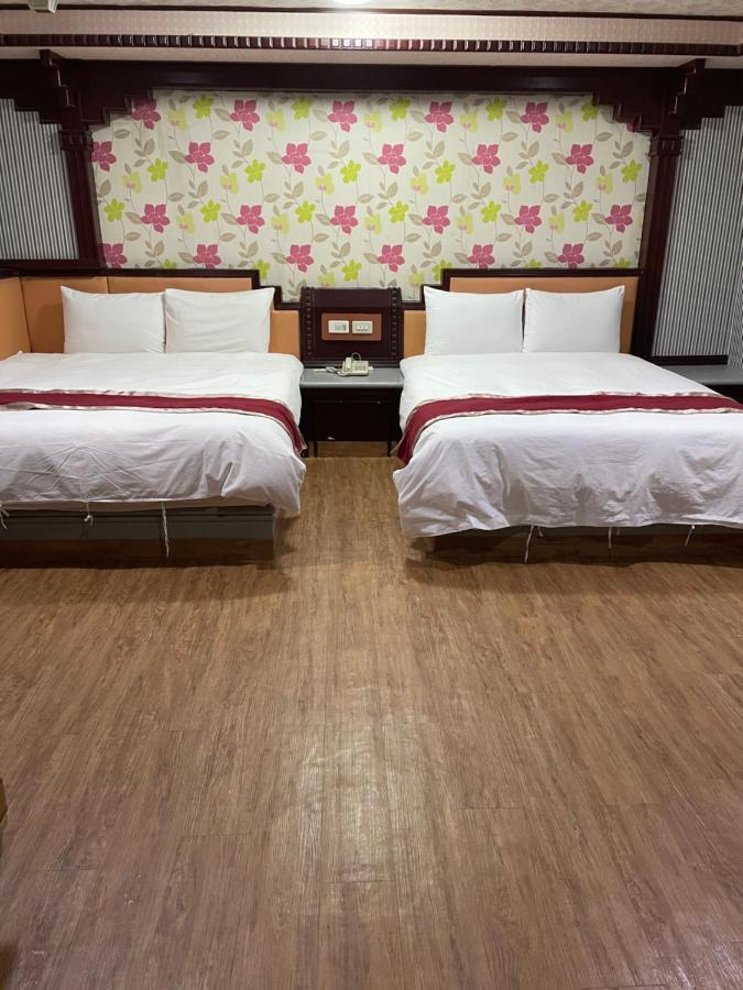 Mei Hua Hotel Kaohsiung Buitenkant foto