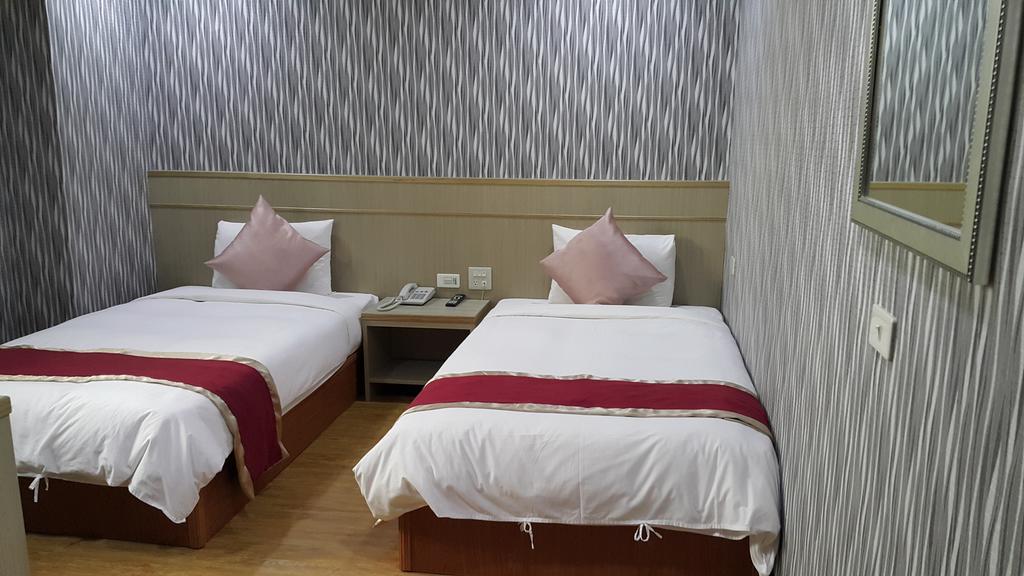 Mei Hua Hotel Kaohsiung Buitenkant foto